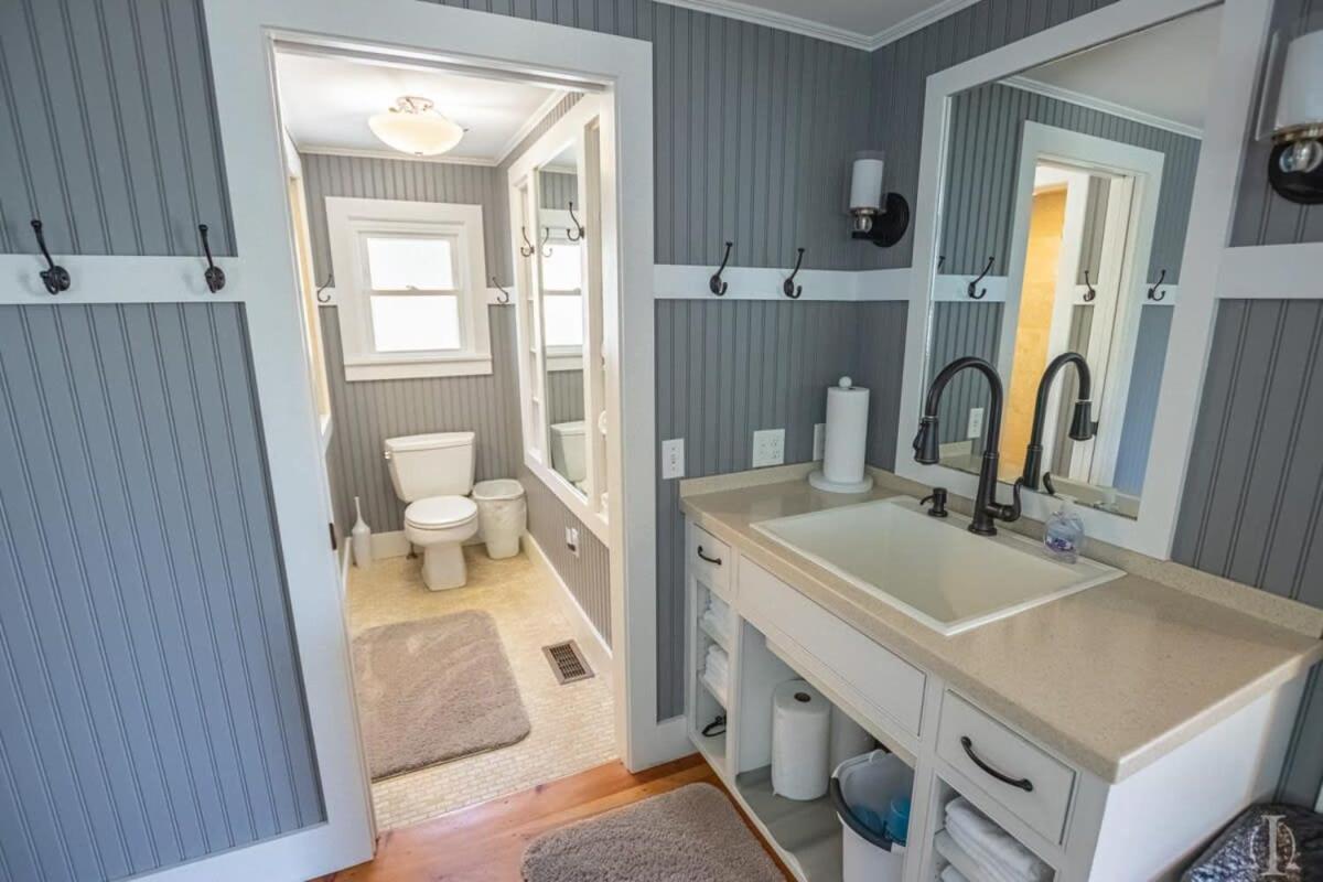 Picturesque Lakefront Retreat At Spofford Lake, Sleeps 10 Chesterfield Экстерьер фото