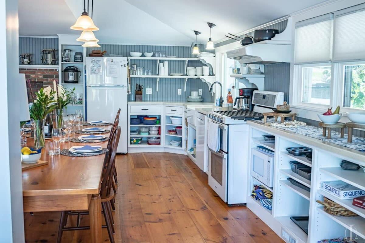 Picturesque Lakefront Retreat At Spofford Lake, Sleeps 10 Chesterfield Экстерьер фото