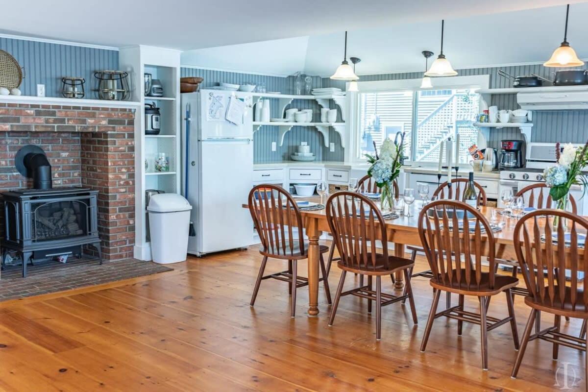 Picturesque Lakefront Retreat At Spofford Lake, Sleeps 10 Chesterfield Экстерьер фото